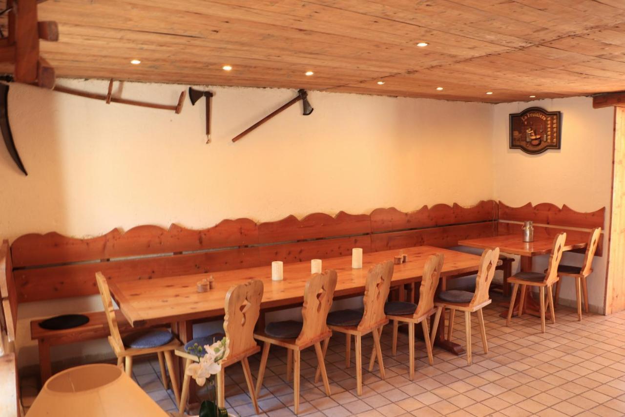 La Fruitiere - Gite D'Etape Et De Sejour Arvieux Exterior foto